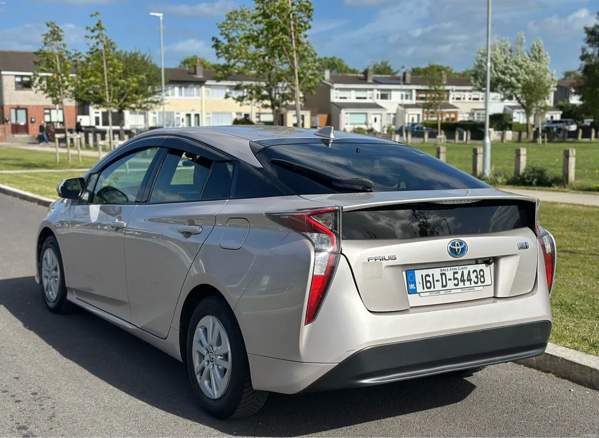 Toyota prius 2016 hybrid Nct 12-06-28 - Image 4