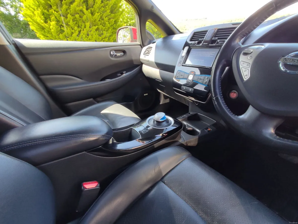 Nissan Leaf 2015 NCT TAX EV Automatic - Image 4