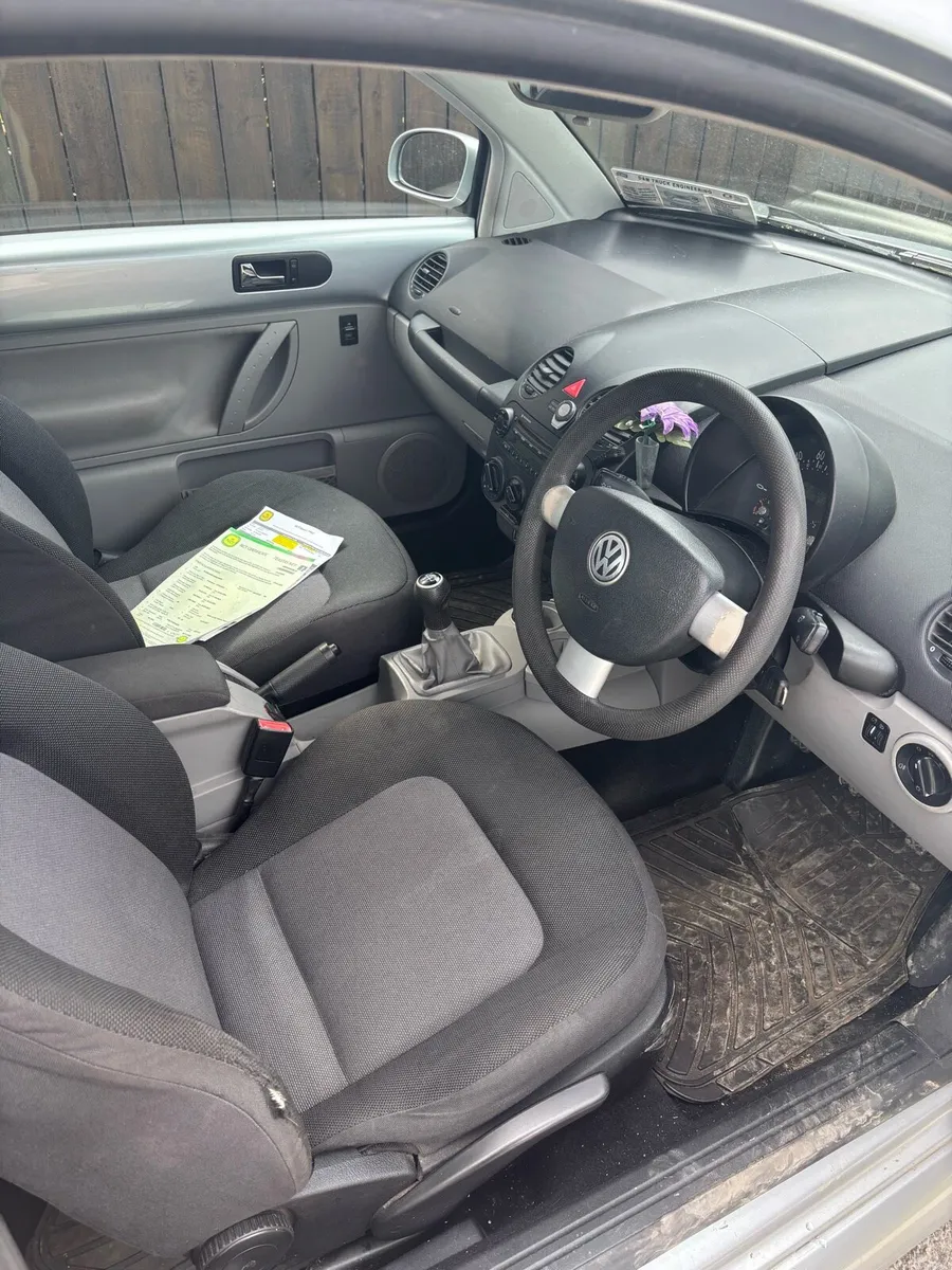 Vw beetle for sale - Image 4