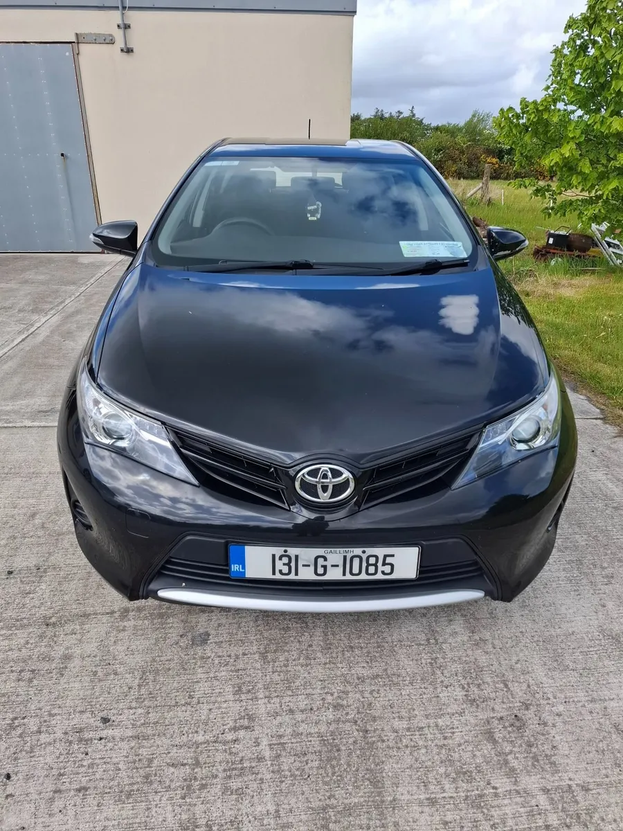 Toyota Auris 2013 - Image 3