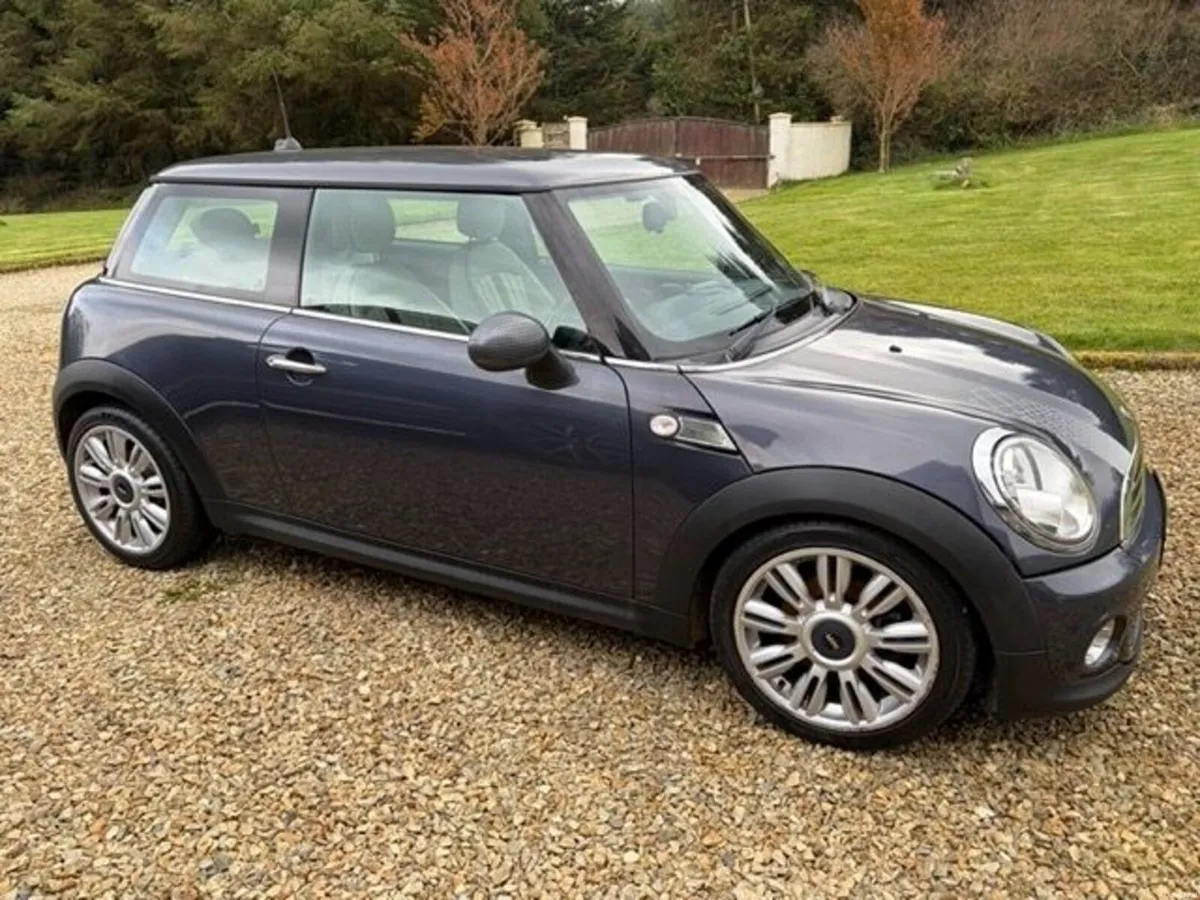 Mini Cooper 2012 - Image 2