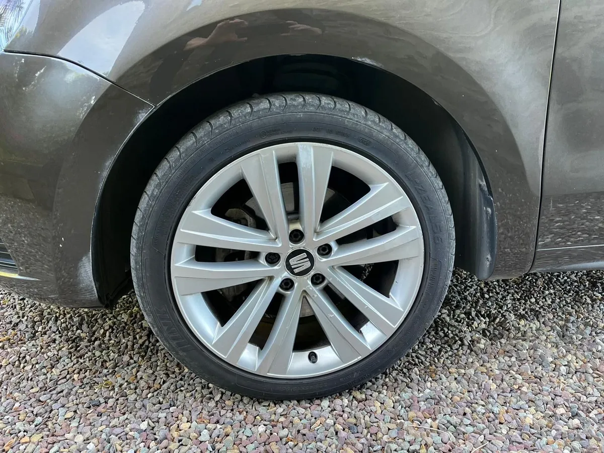 SEAT Alhambra 2017 - Image 2