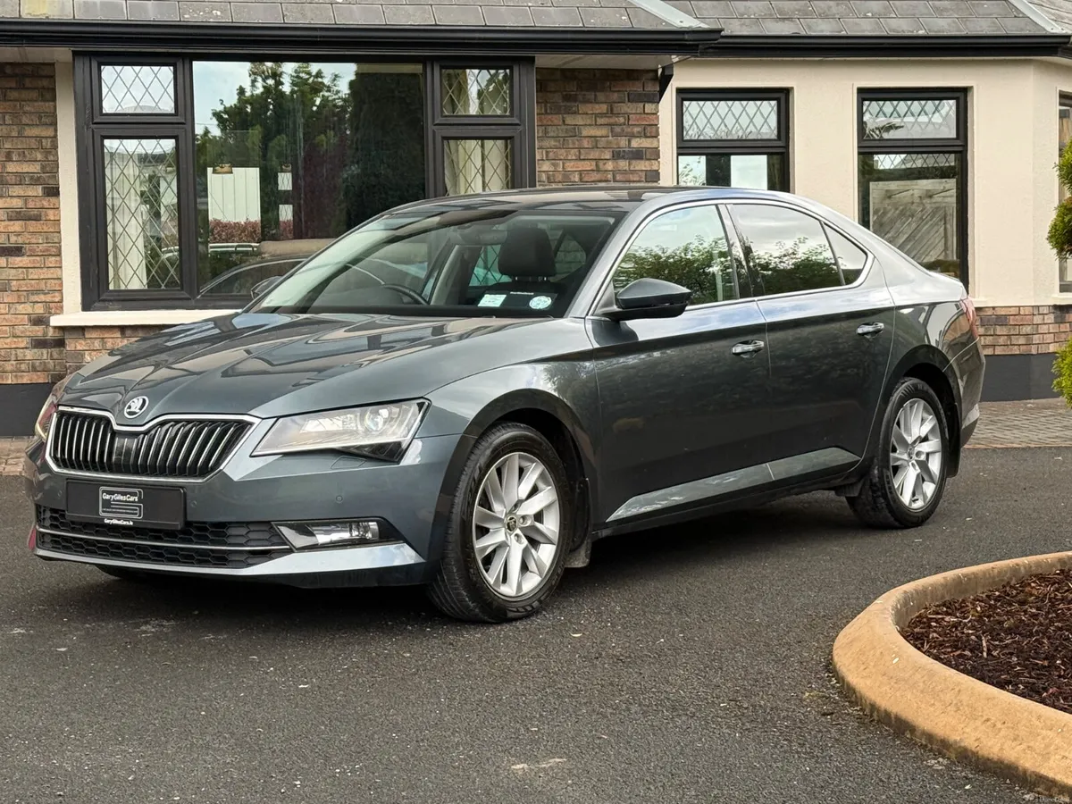 Excellent Condition Skoda Superb Style! - Image 3