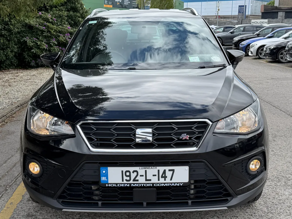 2019 SEAT Arona..FR..WIRELESS PHONE CHARGER.2 KEYS - Image 4