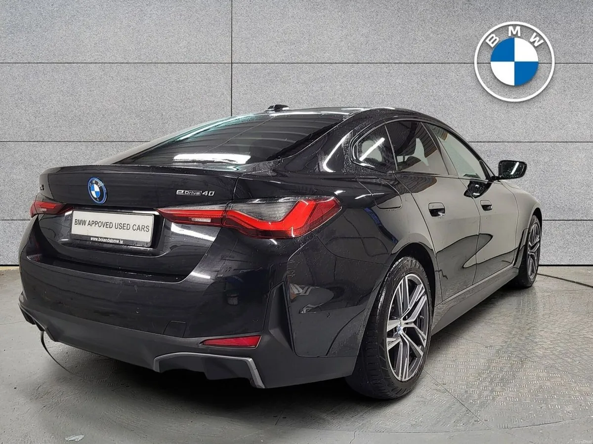 BMW i4 eDrive35 Sport - Image 3