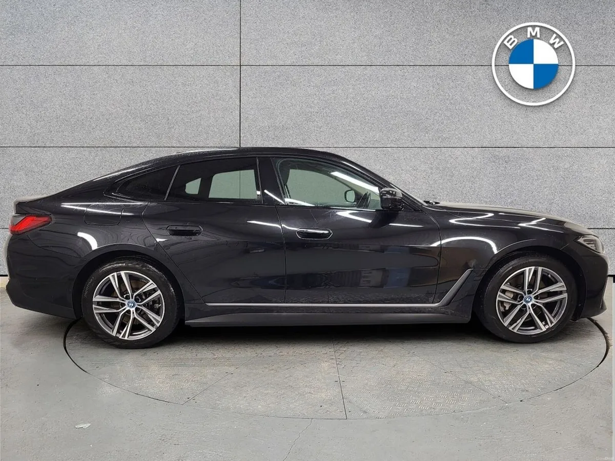 BMW i4 eDrive35 Sport - Image 4
