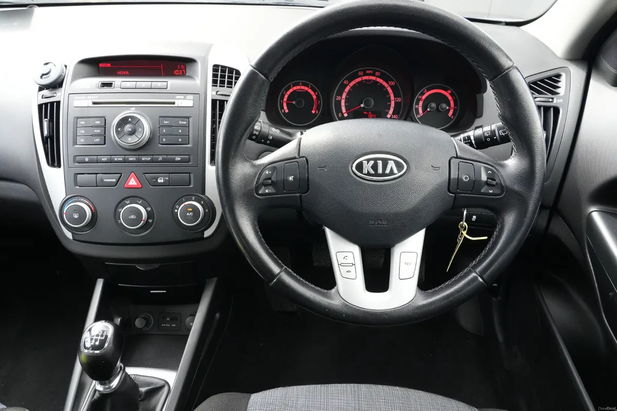 2012 Kia Ceed 1.4 Petrol Manual - Image 2