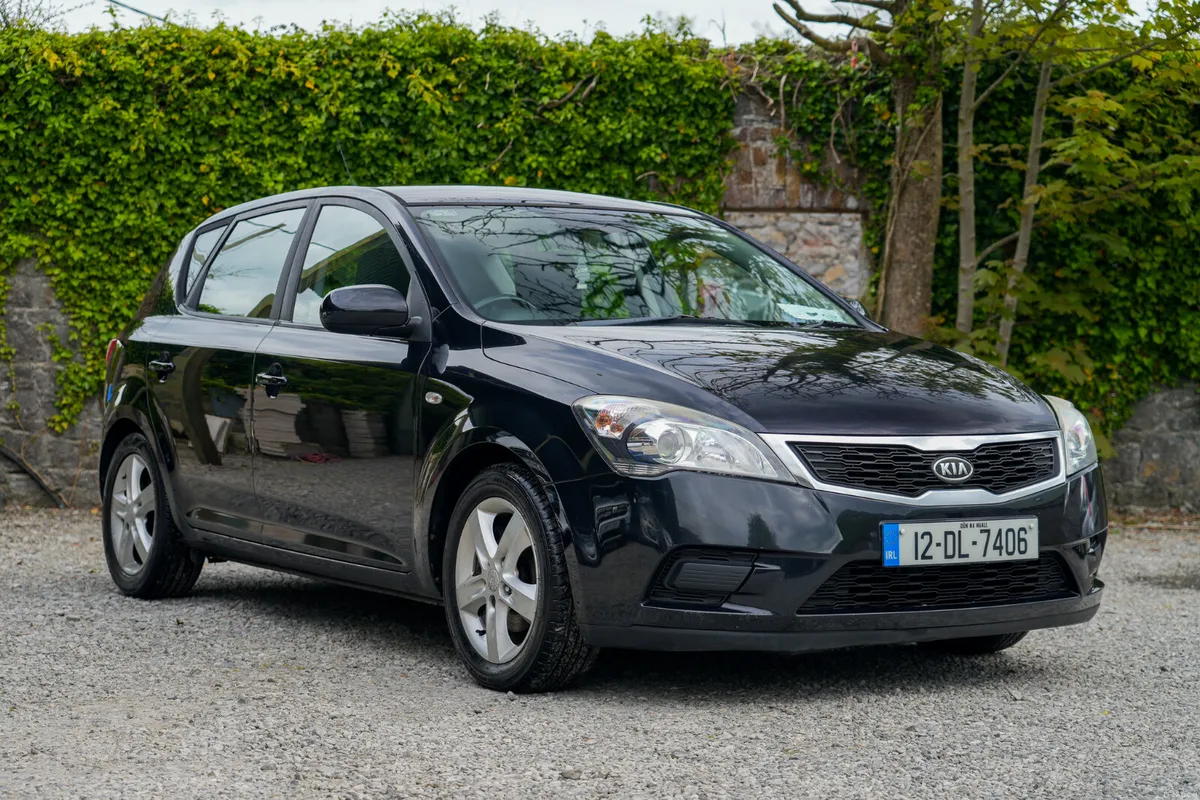 2012 Kia Ceed 1.4 Petrol Manual - Image 1