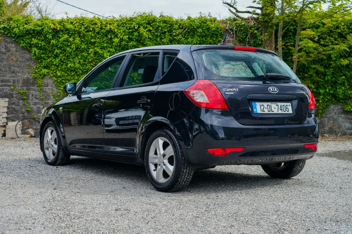 2012 Kia Ceed 1.4 Petrol Manual - Image 3