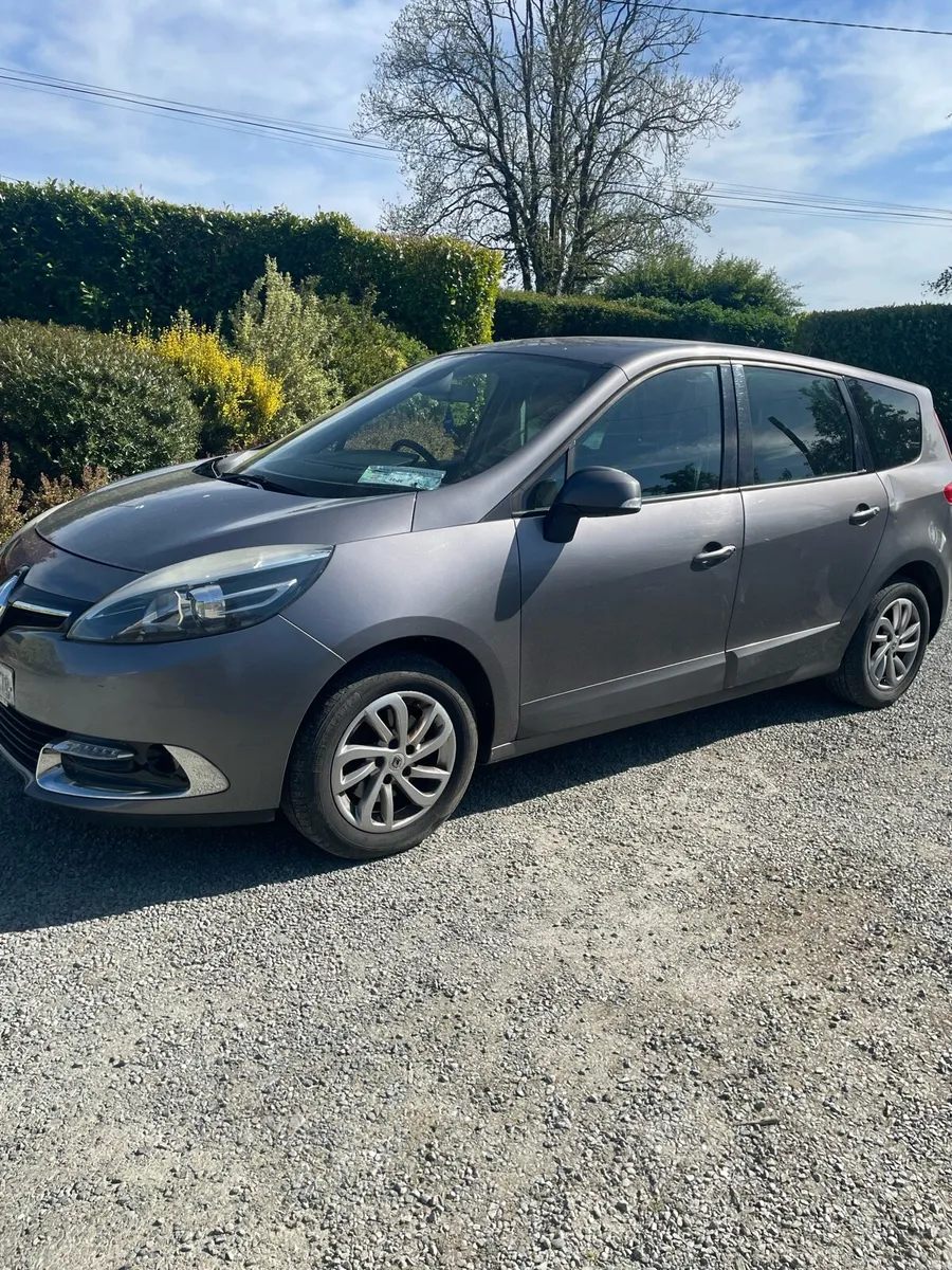 Renault grand scenic - Image 1