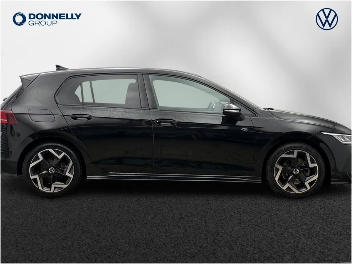 Volkswagen Golf Hatchback R-Line - Image 4