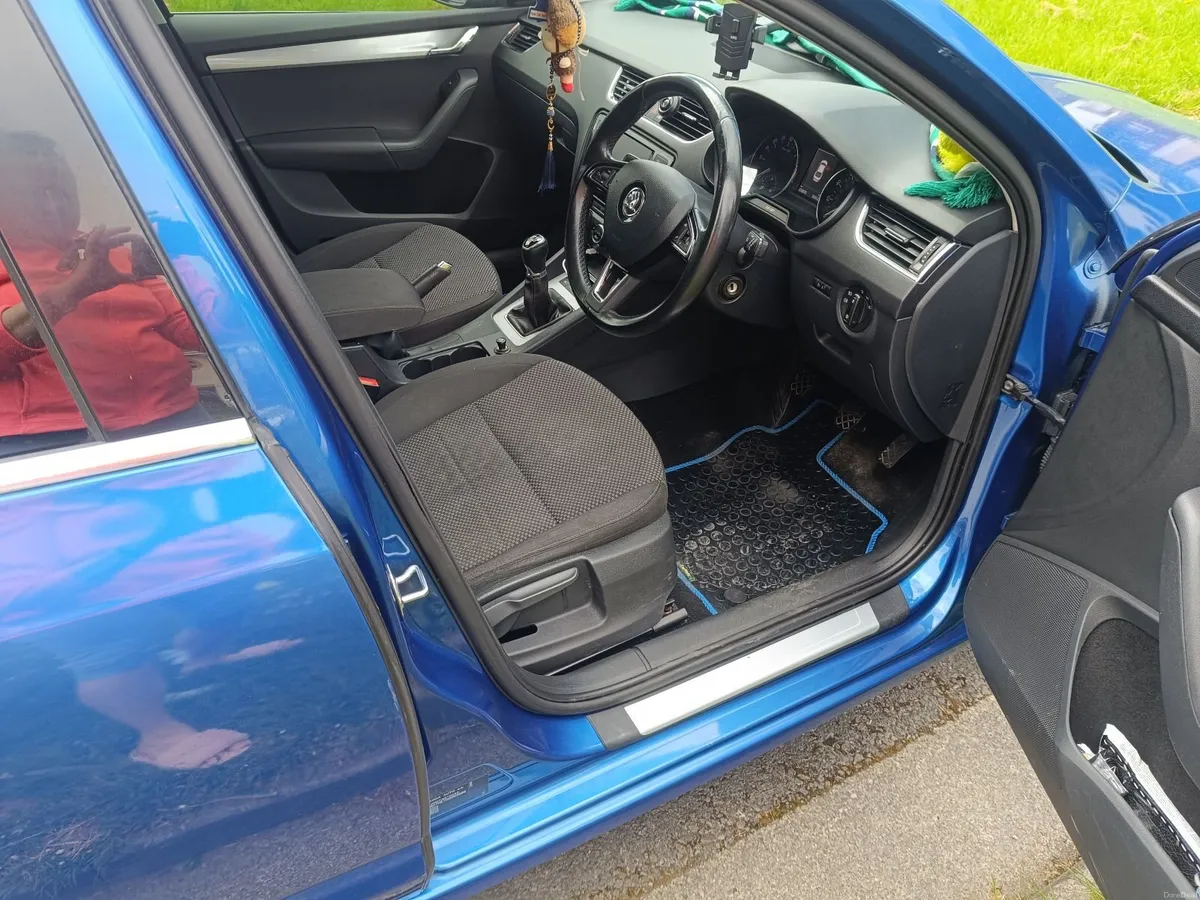 Skoda Octavia 2015 - Image 4