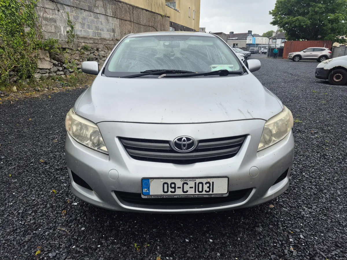 Toyota Corolla  Nct 01/27 TRADE SALE - Image 3