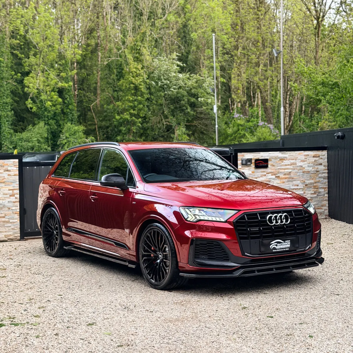 2021 (211) Audi Q7 S-Line Black Edition 3.0 TFSI E - Image 1