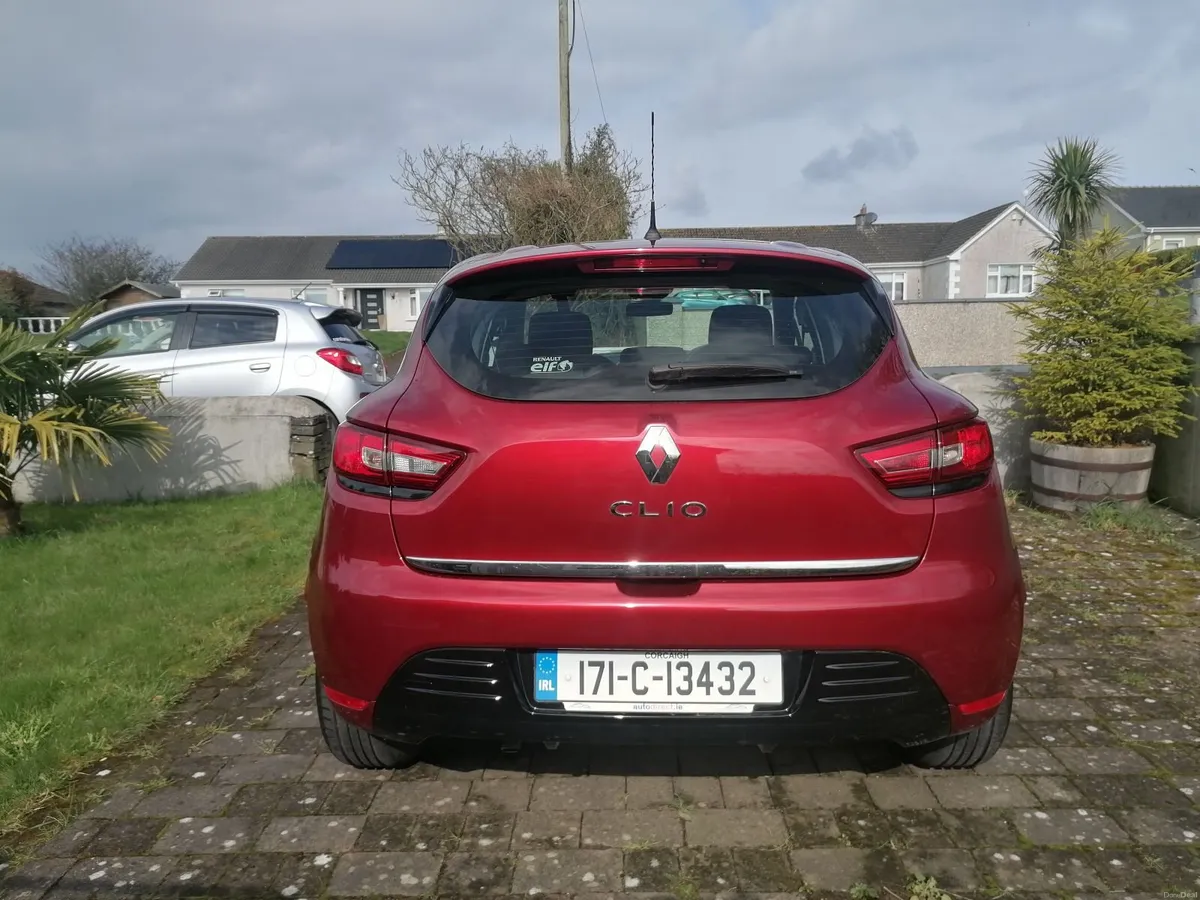 Renault Clio 2017 - Image 2