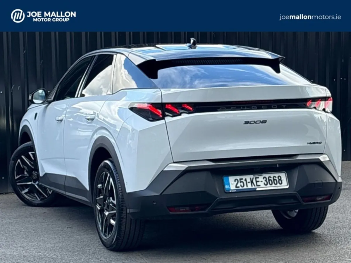 Peugeot 3008 1.2 MHEV PureTech 136bhp eDCS6 GT ** - Image 3