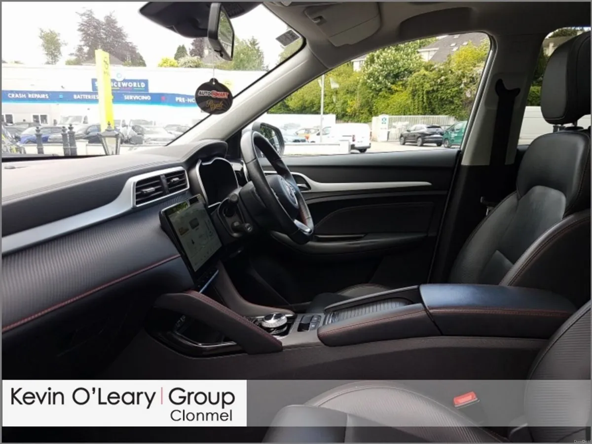 MG ZS Long Range Exclusive  72.9 KWh EV *Full Main - Image 4
