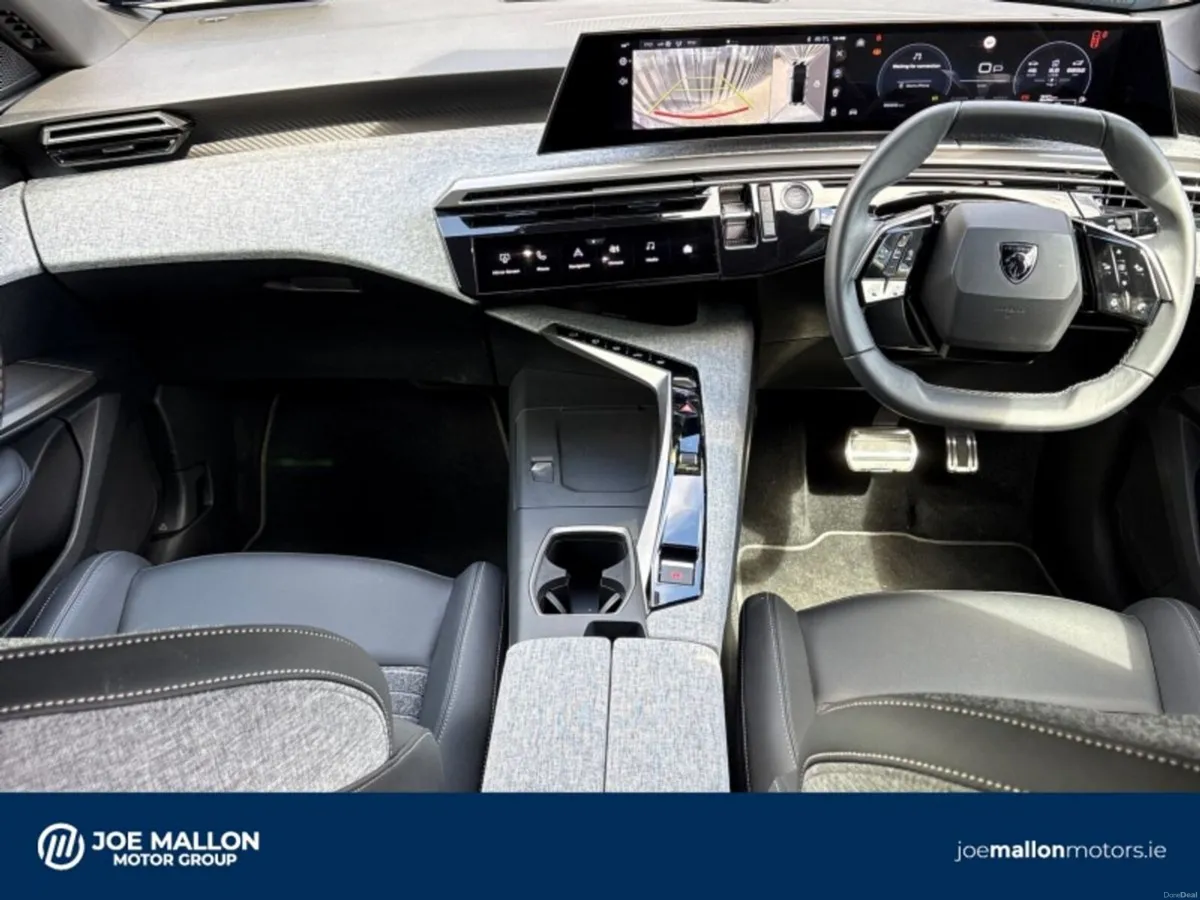 Peugeot 3008 1.2 MHEV 145bhp eDCS6 Allure ** Amazi - Image 2