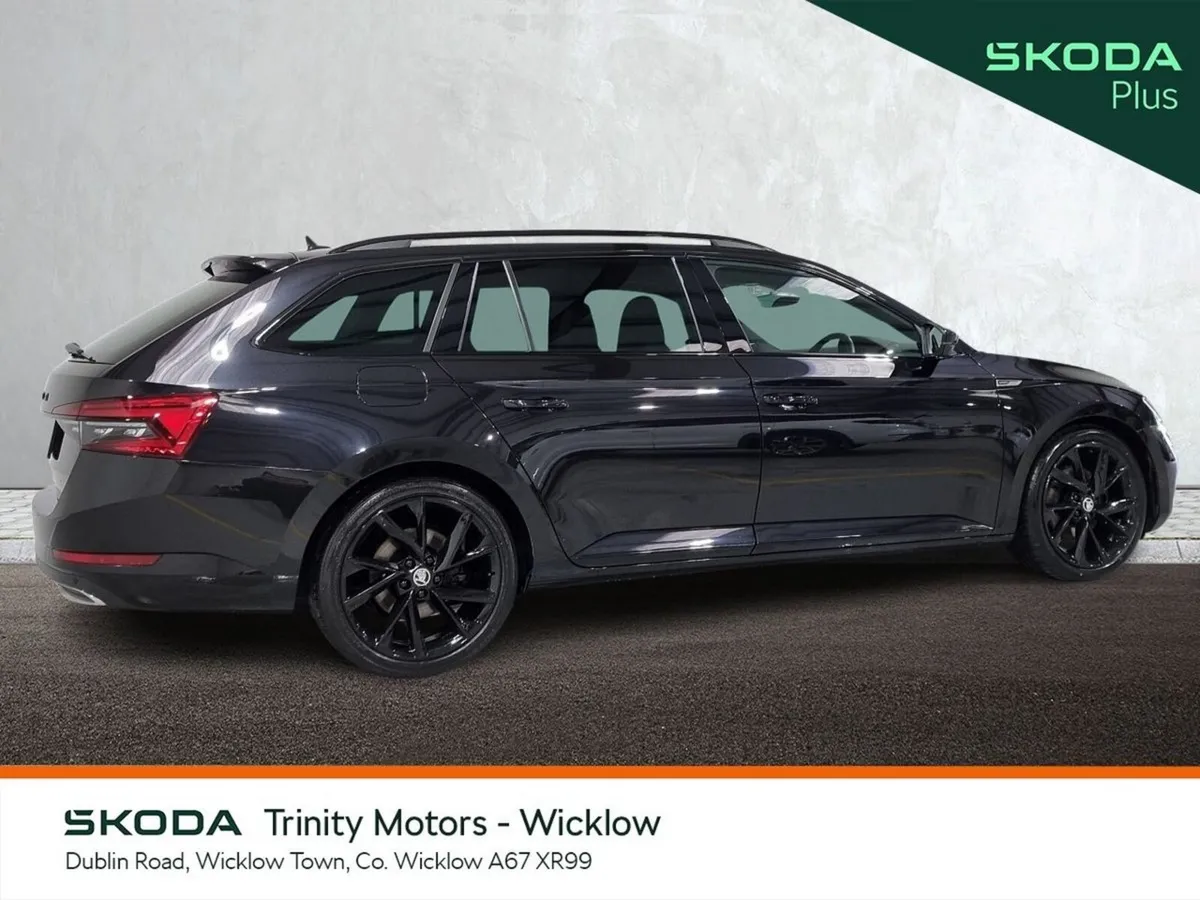 Skoda Superb ** COMBI SPORTLINE ** 2.0TDI 150HP ** - Image 3