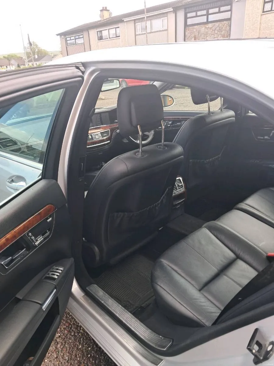 S-CLASS MERC L.W.B. - Image 2