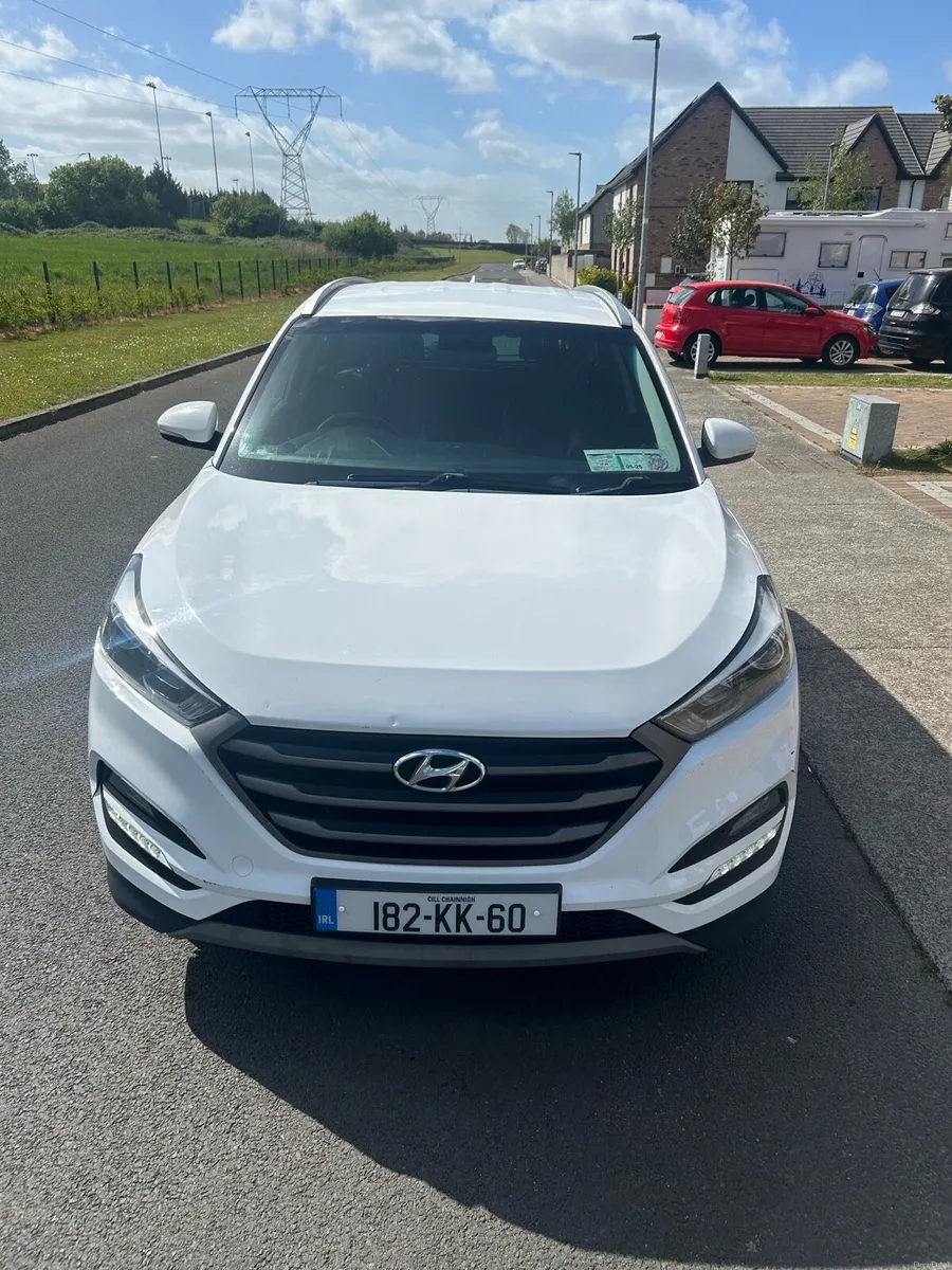 182 HYUNDAI TUCSON EXECUTIVE €9,950 NCT 07-28 - Image 2