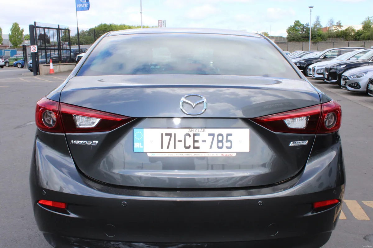 Mazda Mazda3 2017 - Image 4