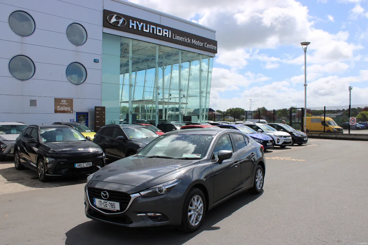 Mazda Mazda3 2017 - Image 1