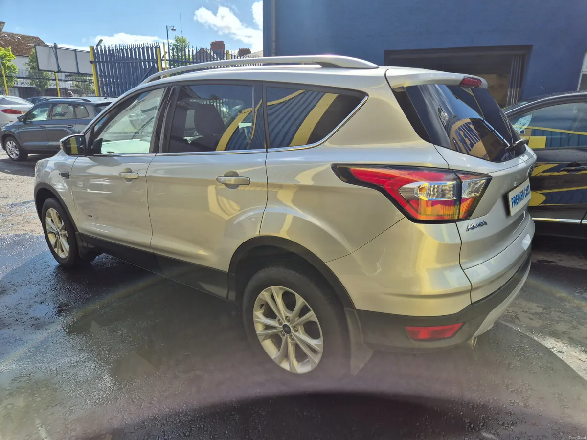 Ford Kuga 2017 - Image 3