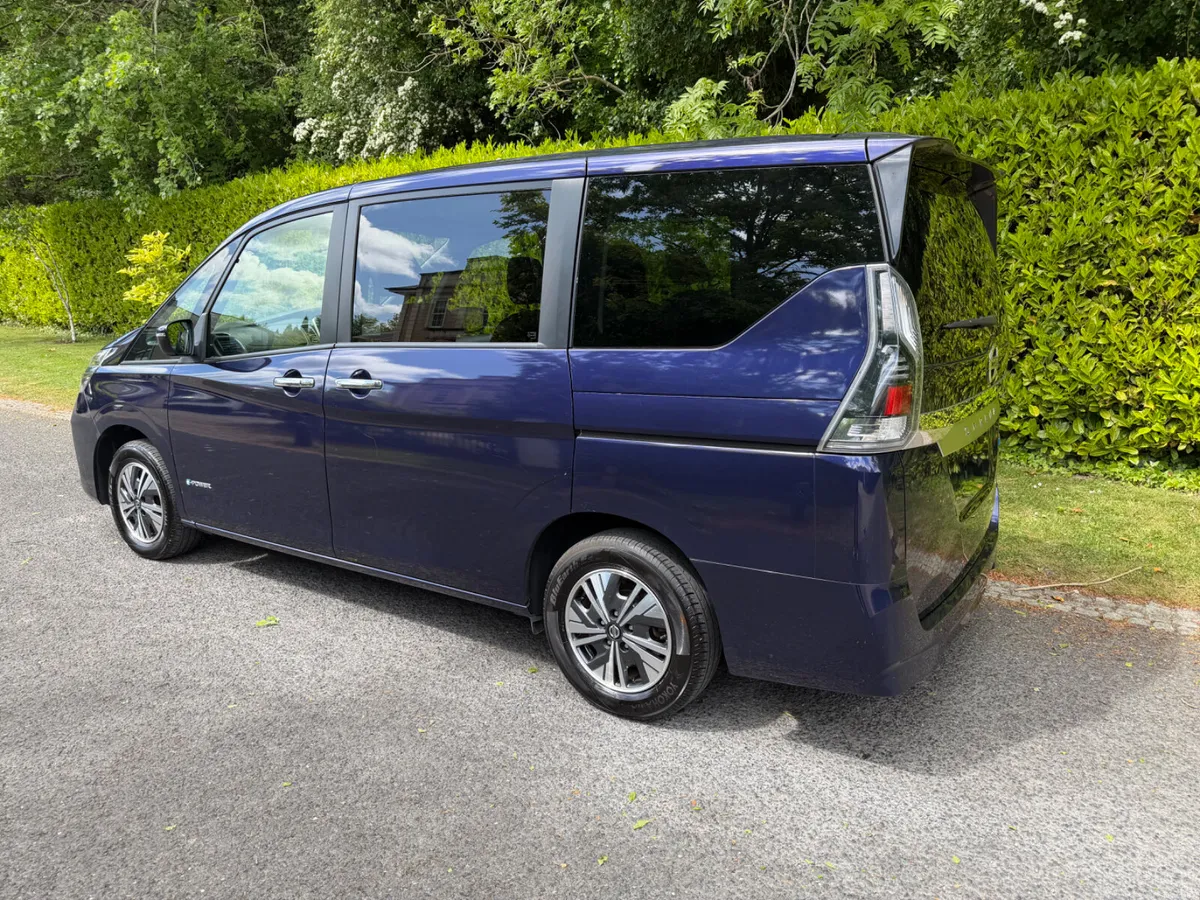 2020 Nissan Serena 1.2 e-POWER Hybrid – 7 Seater - Image 5
