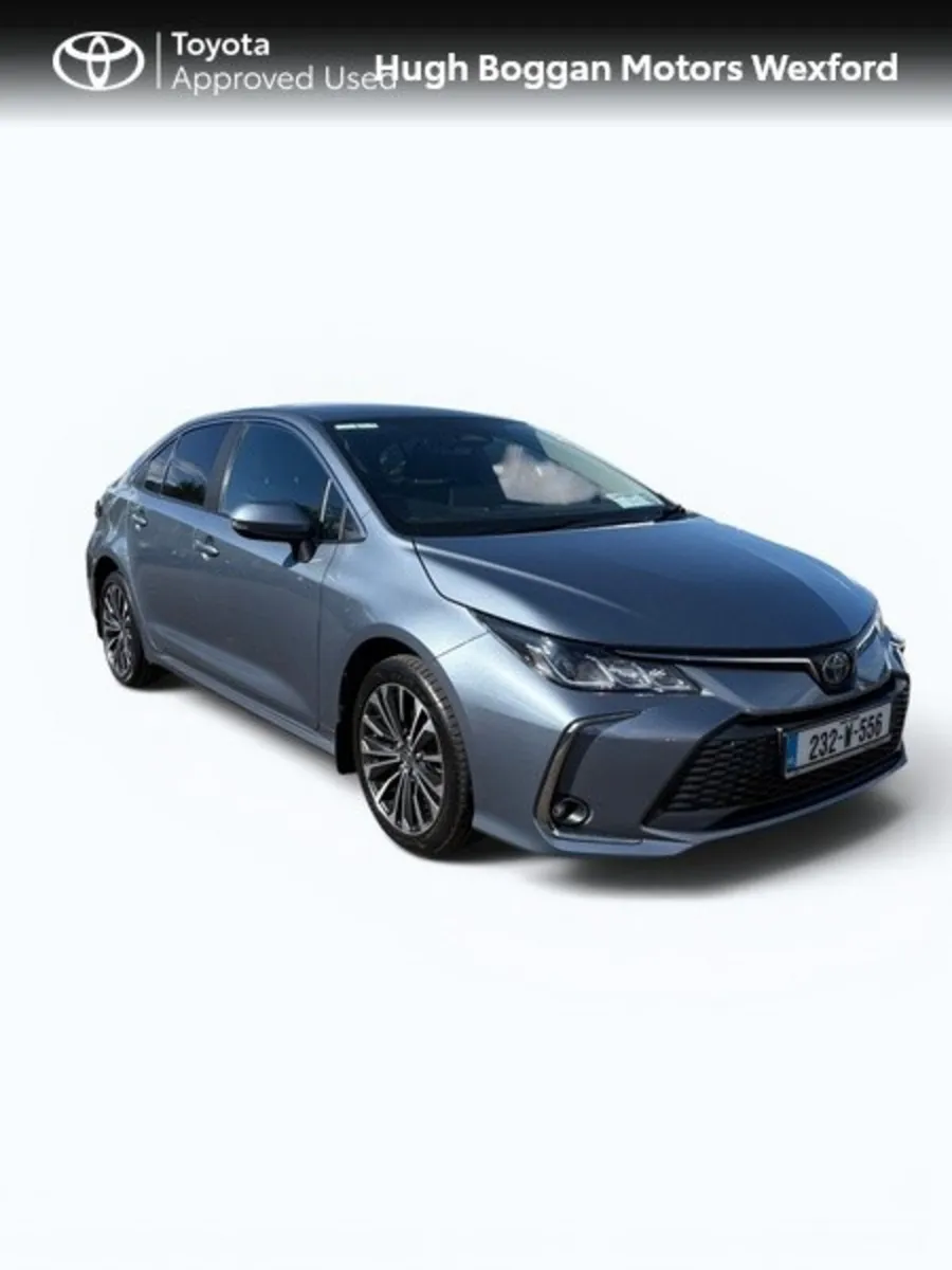 Toyota Corolla LUNA SPORT SALOON - Image 1