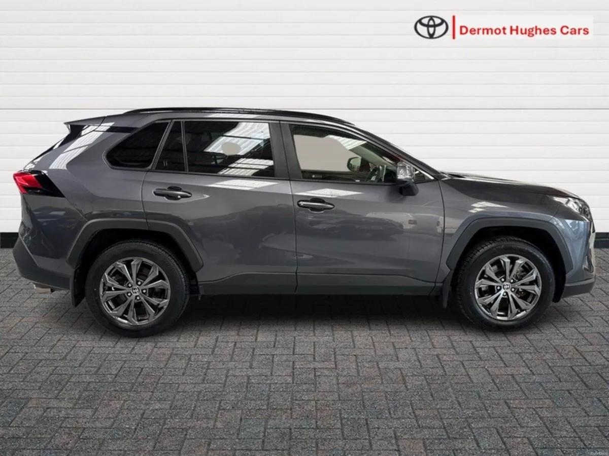 Toyota RAV4 HYBRID SOL 4DR AUTO - Image 3