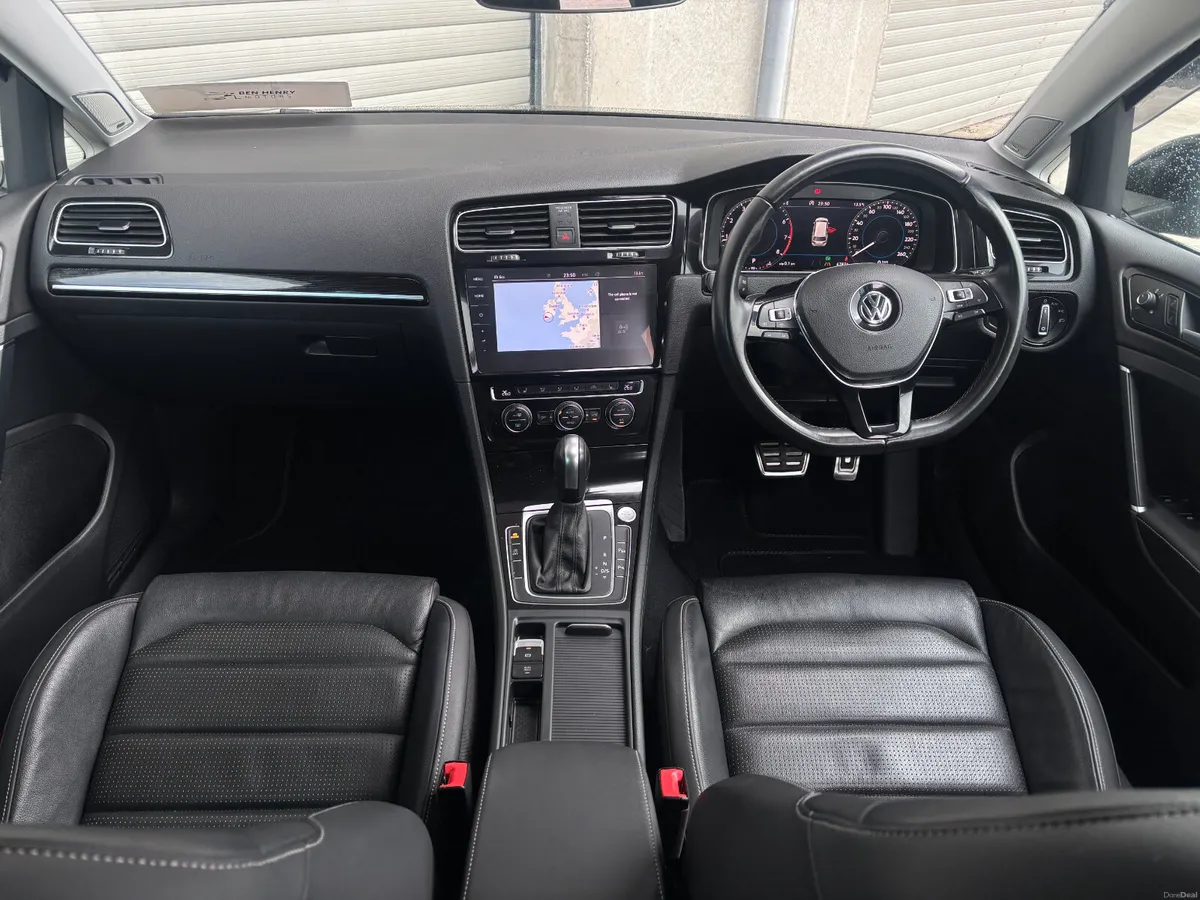 2021 Volkswagen Golf 1.4 TSI Highline estate - Image 5