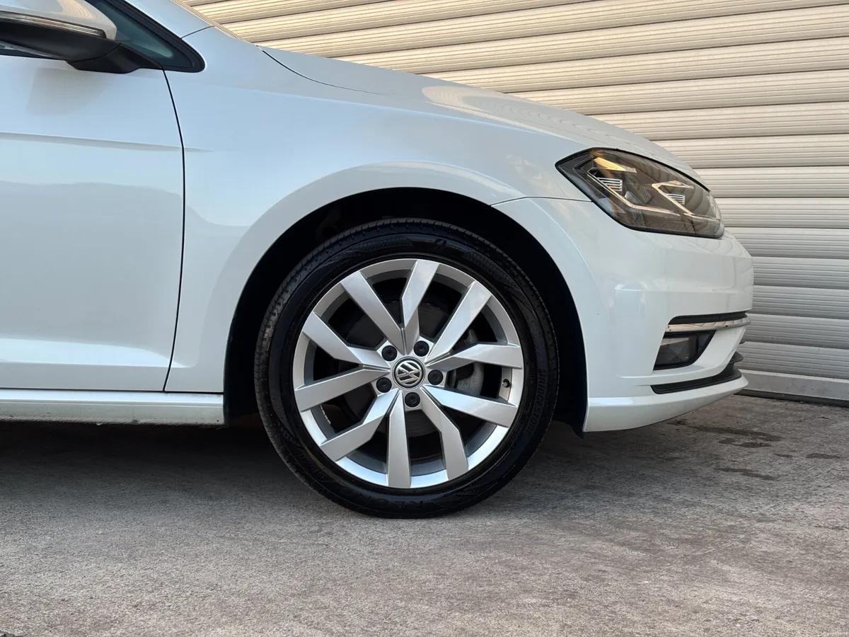 2018 Volkswagen Golf 1.4 TSI Highline DSG - Image 4