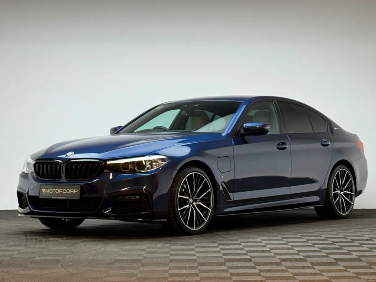 BMW 5-Series 530E M SPORT - Image 3