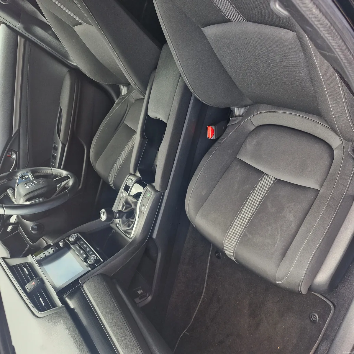 Honda Civic 2020 1.6d SR - Image 4