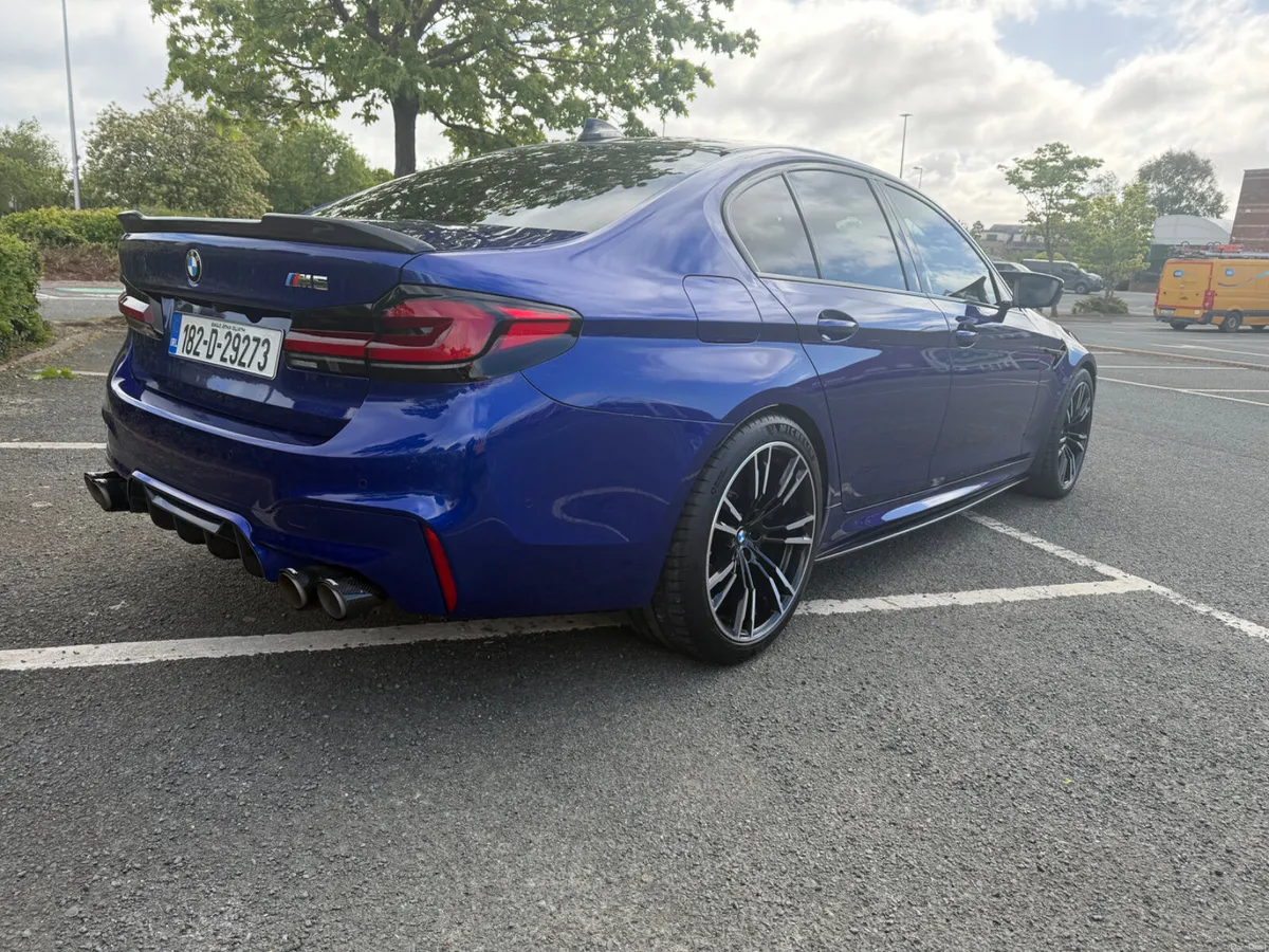 BMW M5 2018 4.4 M Sport with X Drive - Image 4
