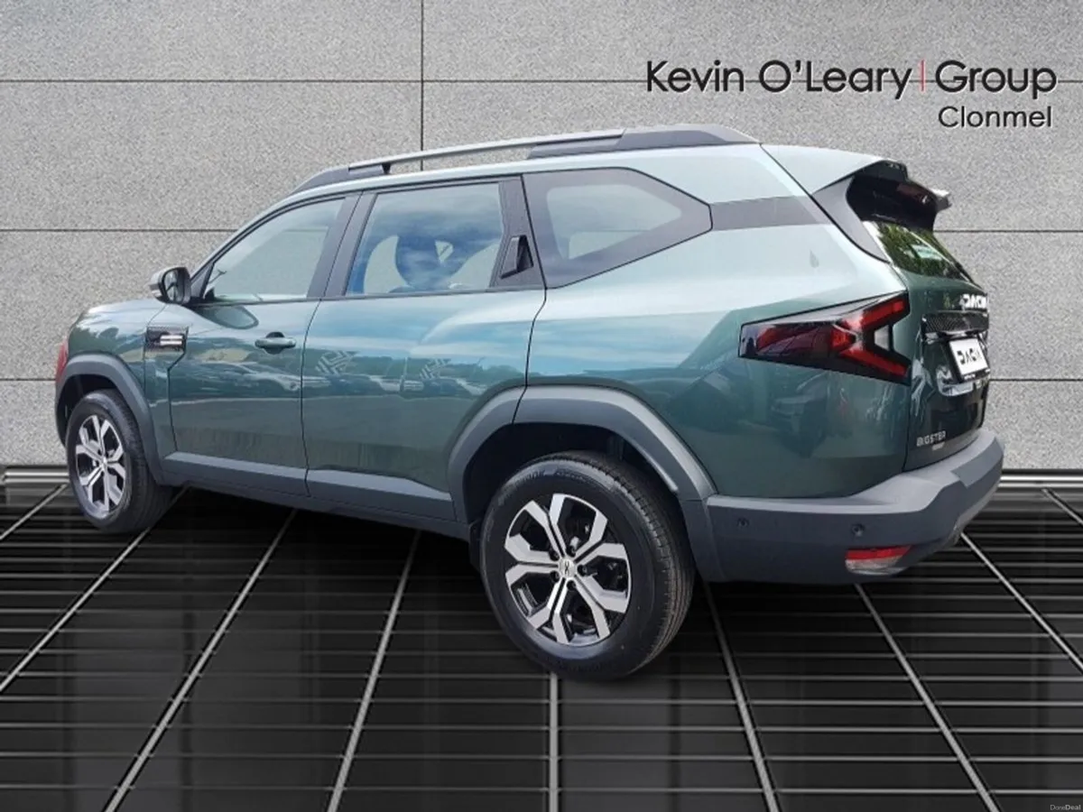 Dacia Bigster Expression HEV 155 *Available for 26 - Image 3
