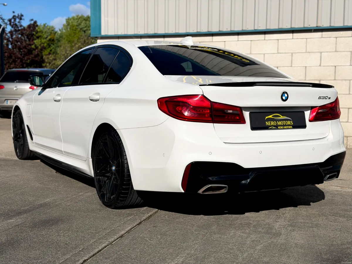 2018 (182) BMW 530E MSPORT 252BHP - Image 3