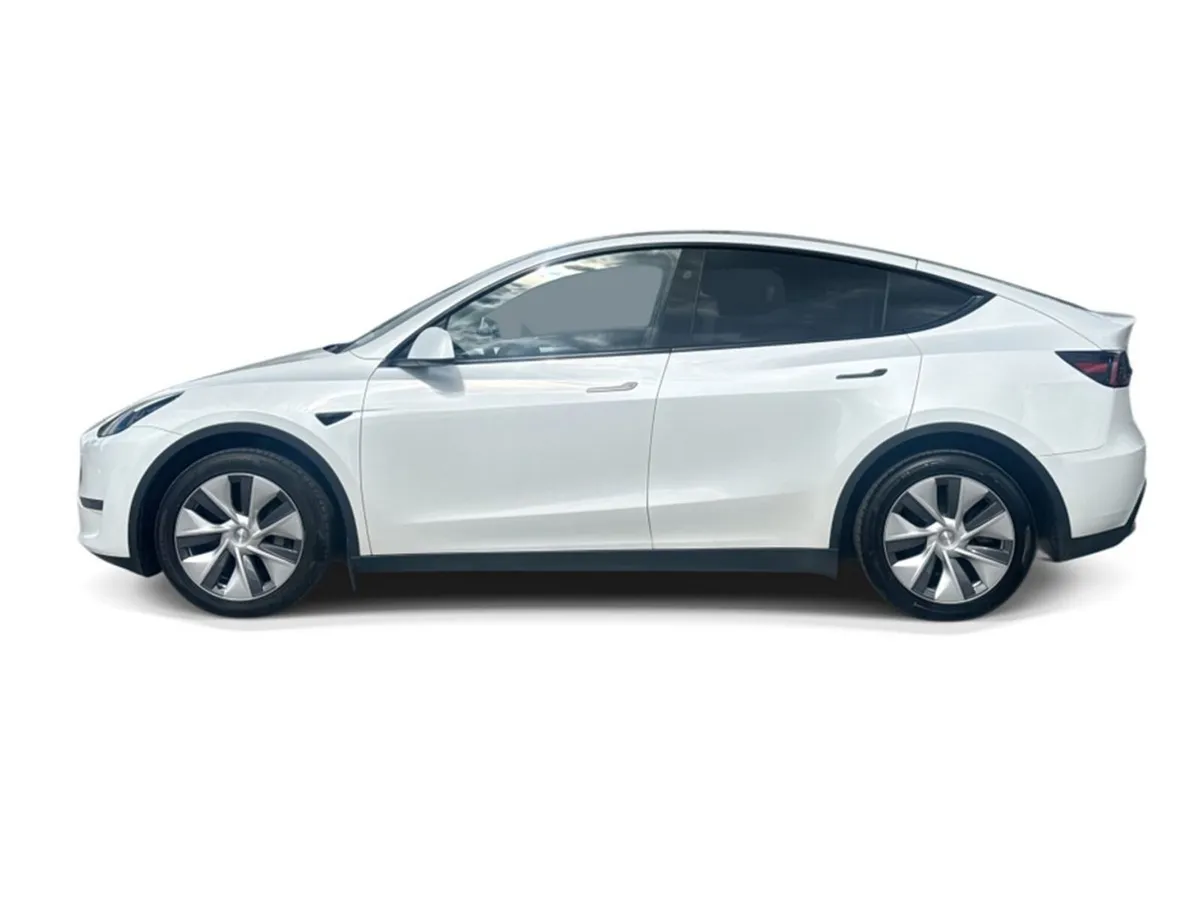 Tesla Model Y Long Range All Wheel Drive - Image 6