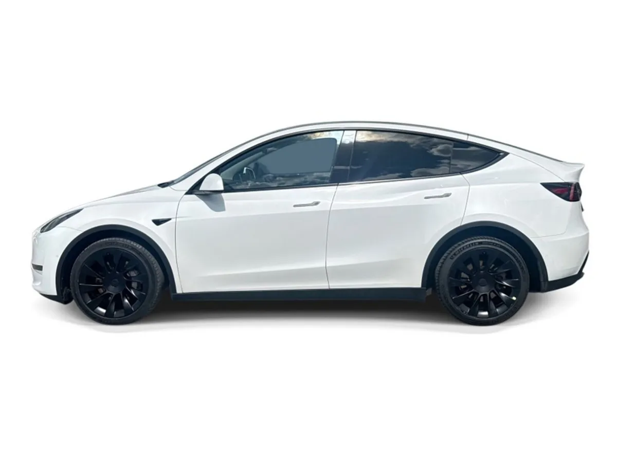 Tesla Model Y Long Range All Wheel Drive - Image 6