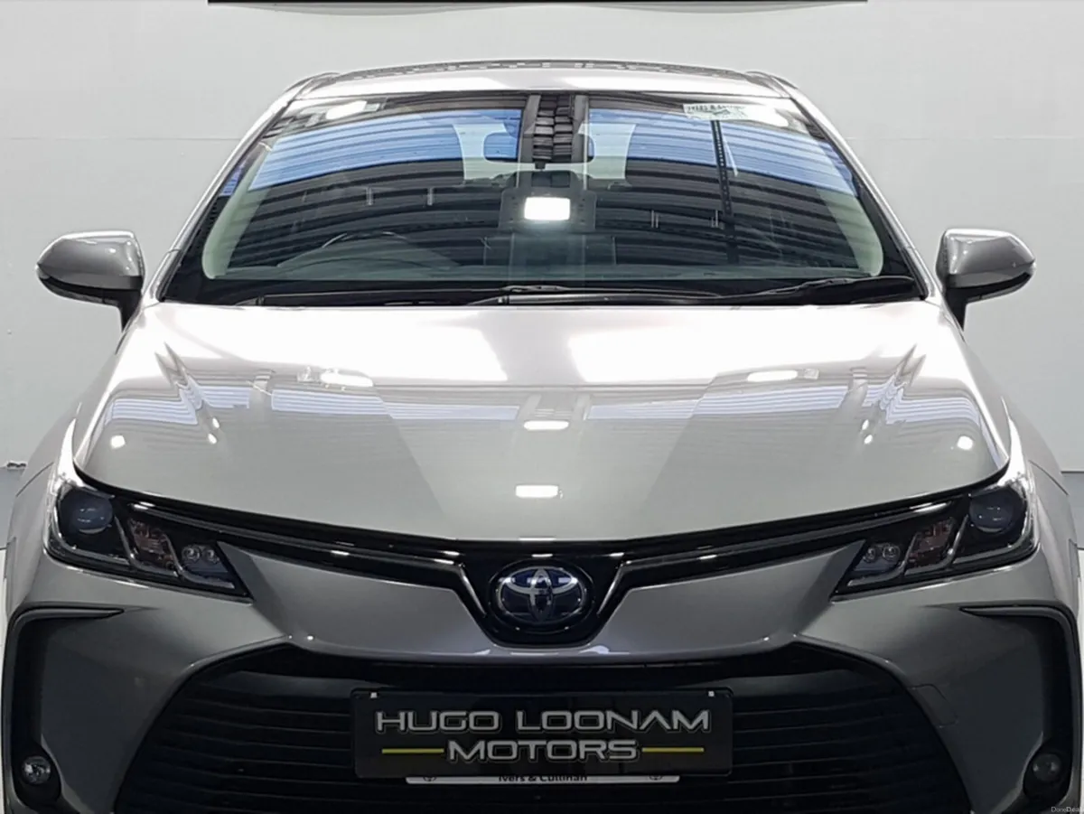 Toyota Corolla HYB LUNA SALOON 4DR AUTO - Image 3