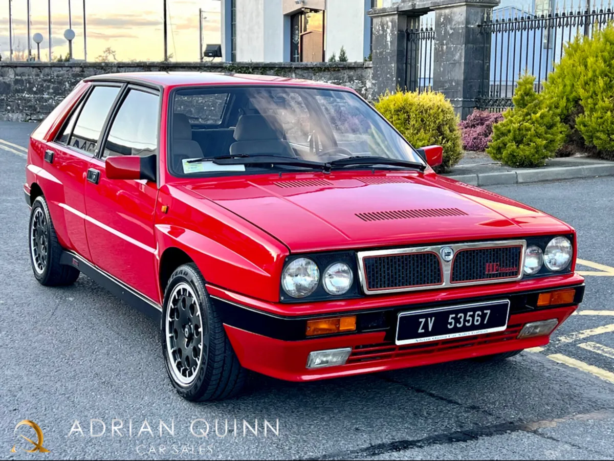 Lancia Delta INTEGRALE 2.0 TURBO 8V HF 4WD - Image 4