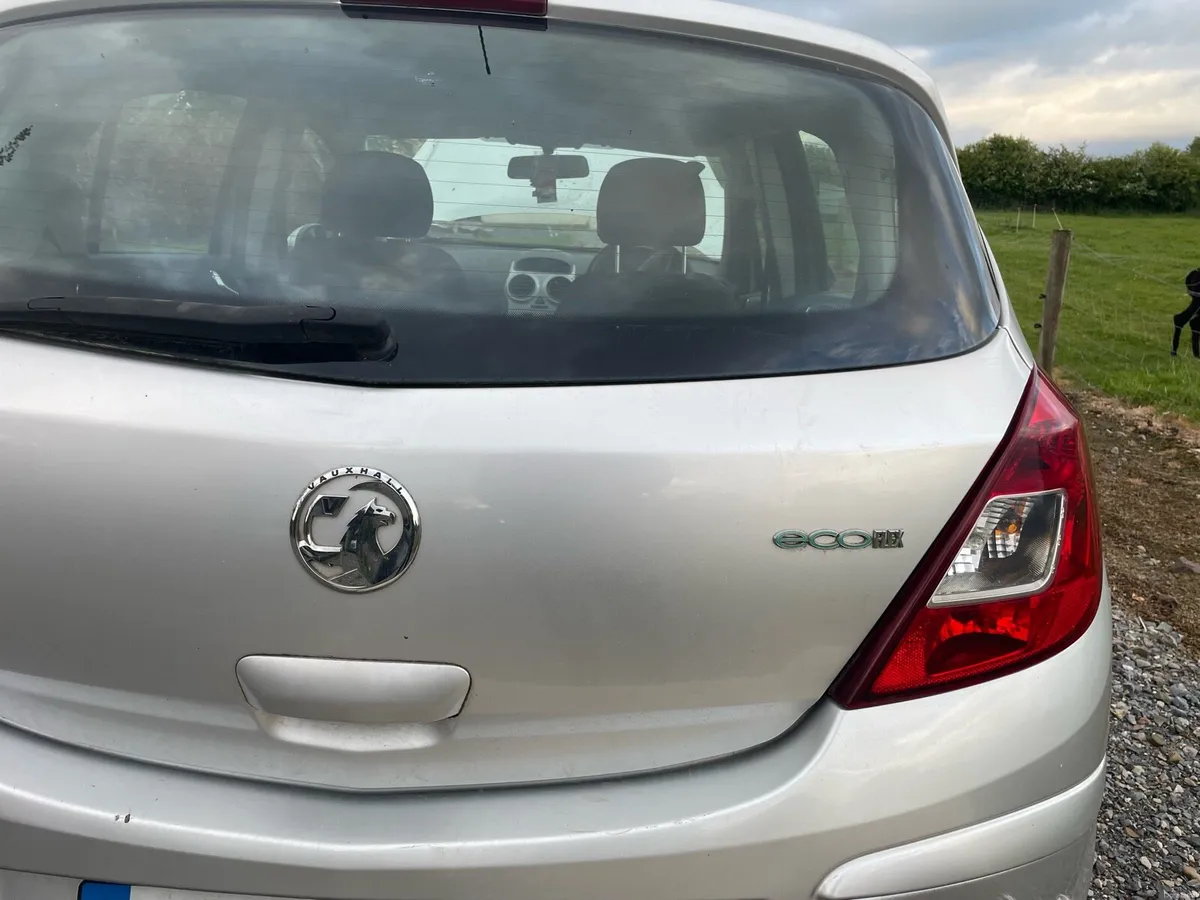 Corsa - Image 1