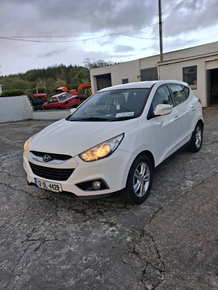 Hyundi ix35 - Image 2
