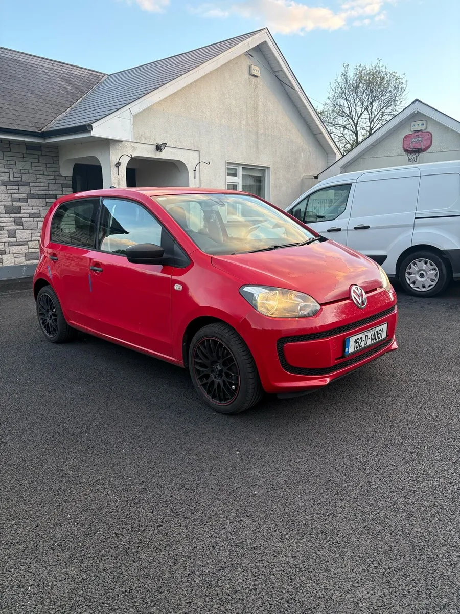 2015 Vw up 1.0 nct 11/26 tax 10/26 - Image 1