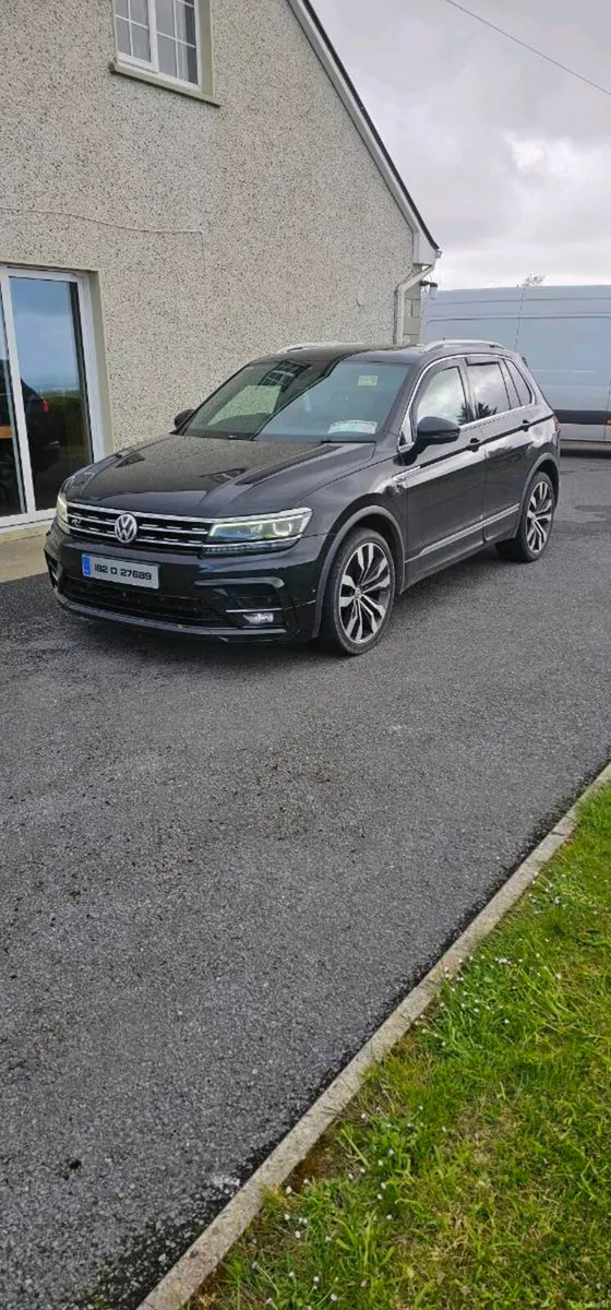 Volkswagon Tiguan - Image 1
