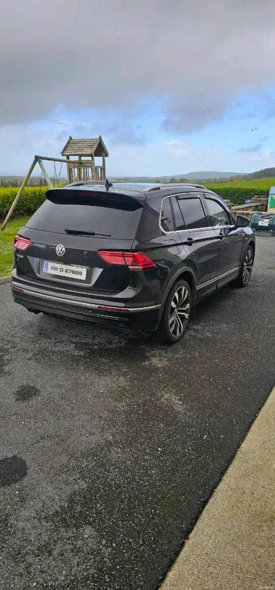 Volkswagon Tiguan - Image 4
