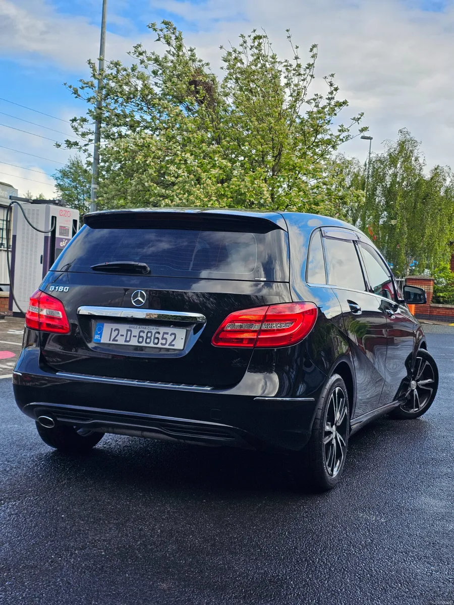 Mercedes-Benz B-Class Business Class - Image 3