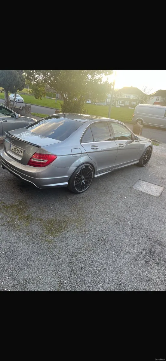 Mercedes c220 amg line - Image 2