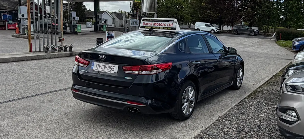 17 Kia Optima 1.7d - Image 3
